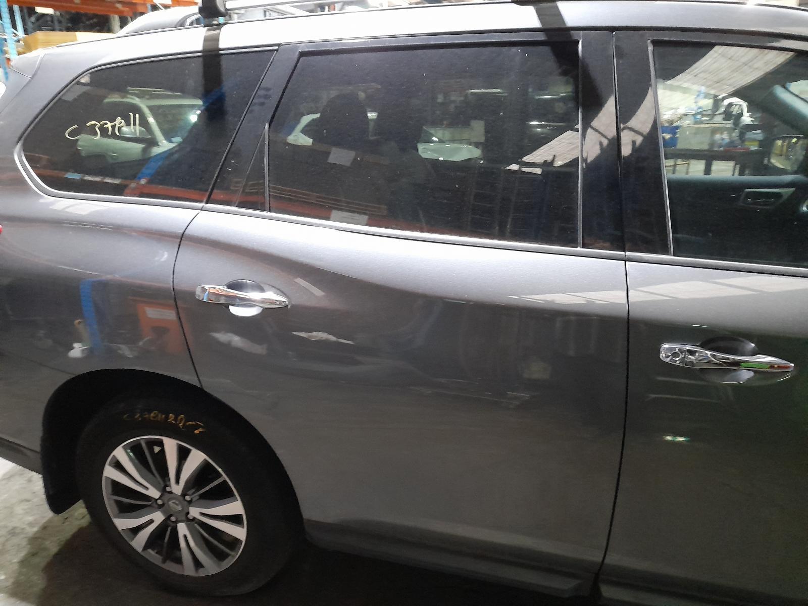 View Auto part Right Rear Door Sliding Nissan Pathfinder 2018