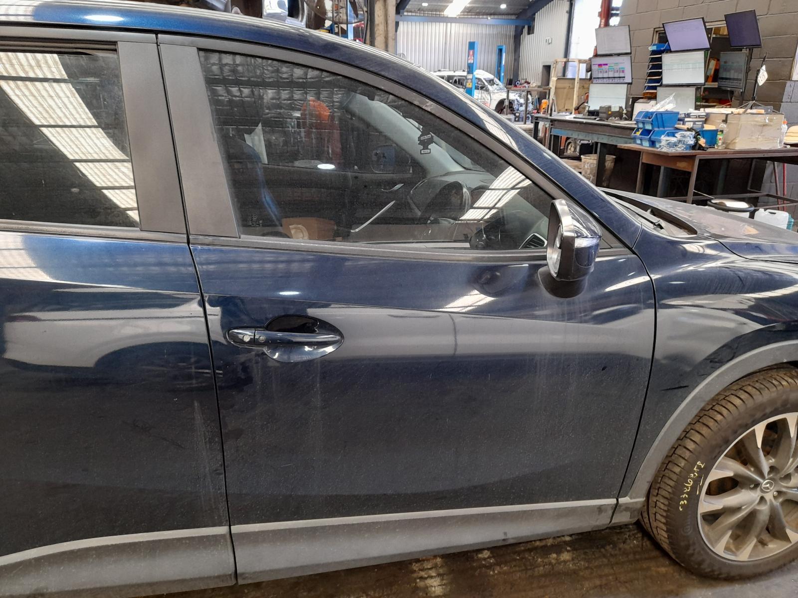 View Auto part Right Front Door Mazda Cx5 2015