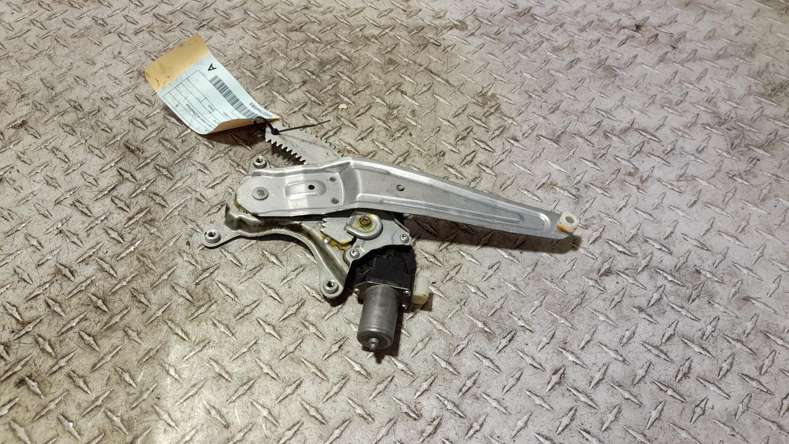 View Auto part Right Rear Wnd Reg/Motor Suzuki Vitara 2023