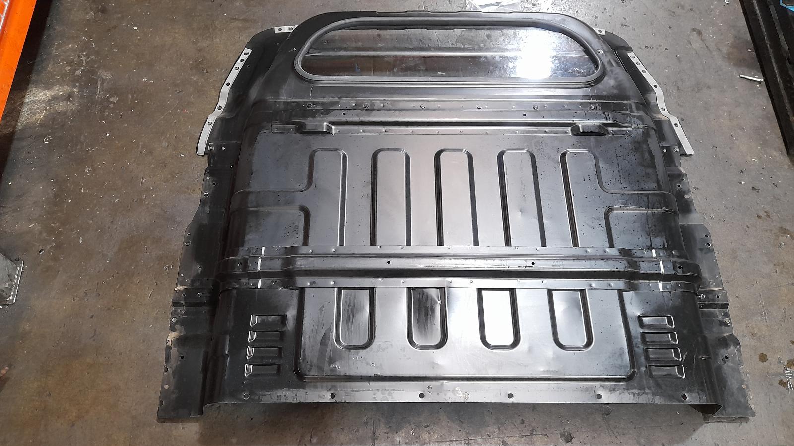 View Auto part Cargo Barrier Hyundai Iload/imax 2014