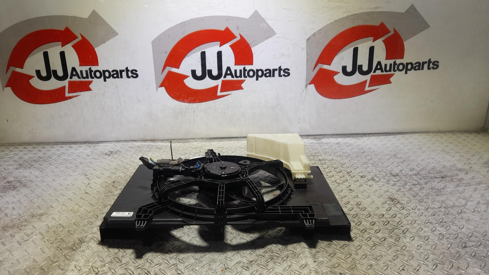 View Auto part Fan Nissan Juke 2015