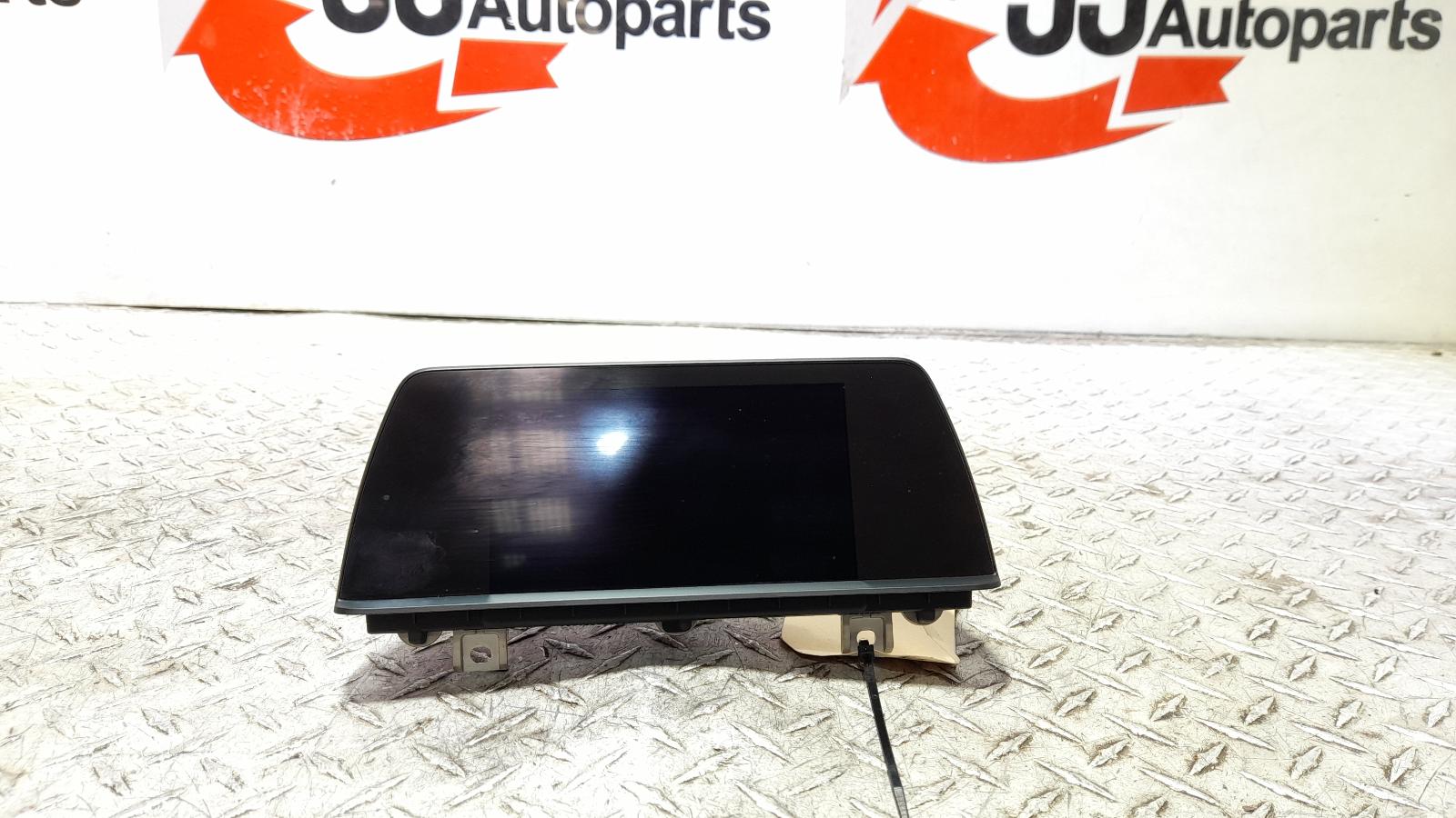 View Auto part Radio/Cd/Dvd/Sat/Tv Bmw 1 Series 2014