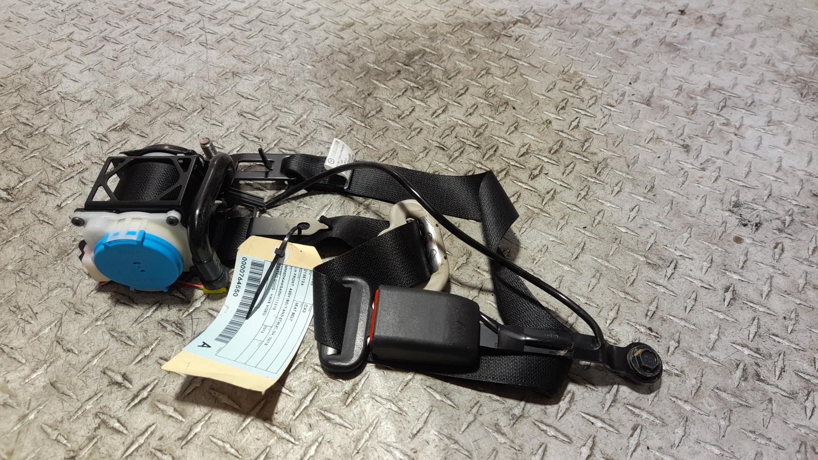 View Auto part Seatbelt/Stalk Mazda Cx3 2016