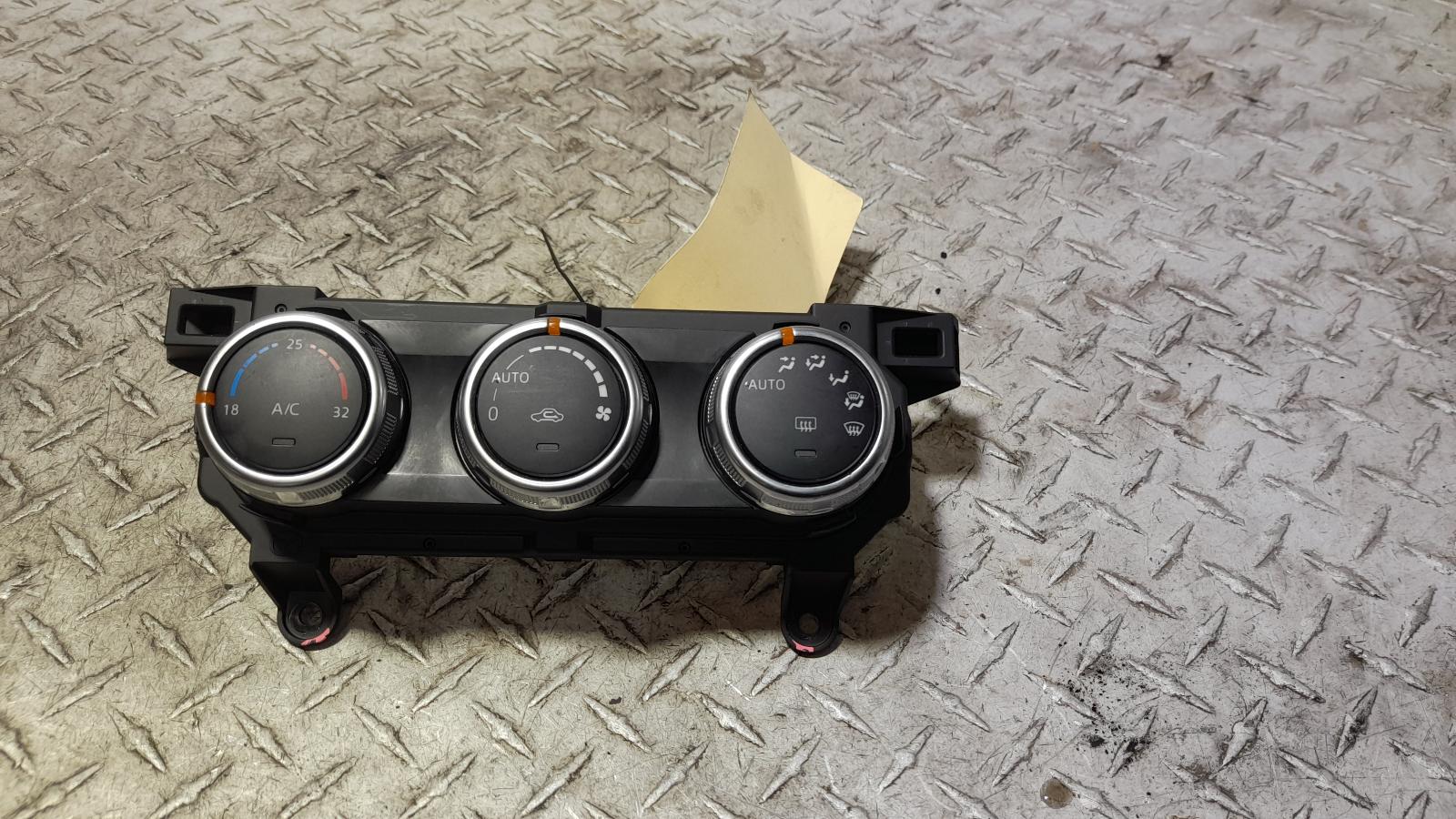 View Auto part Heater/Ac Controls Mazda Cx3 2016