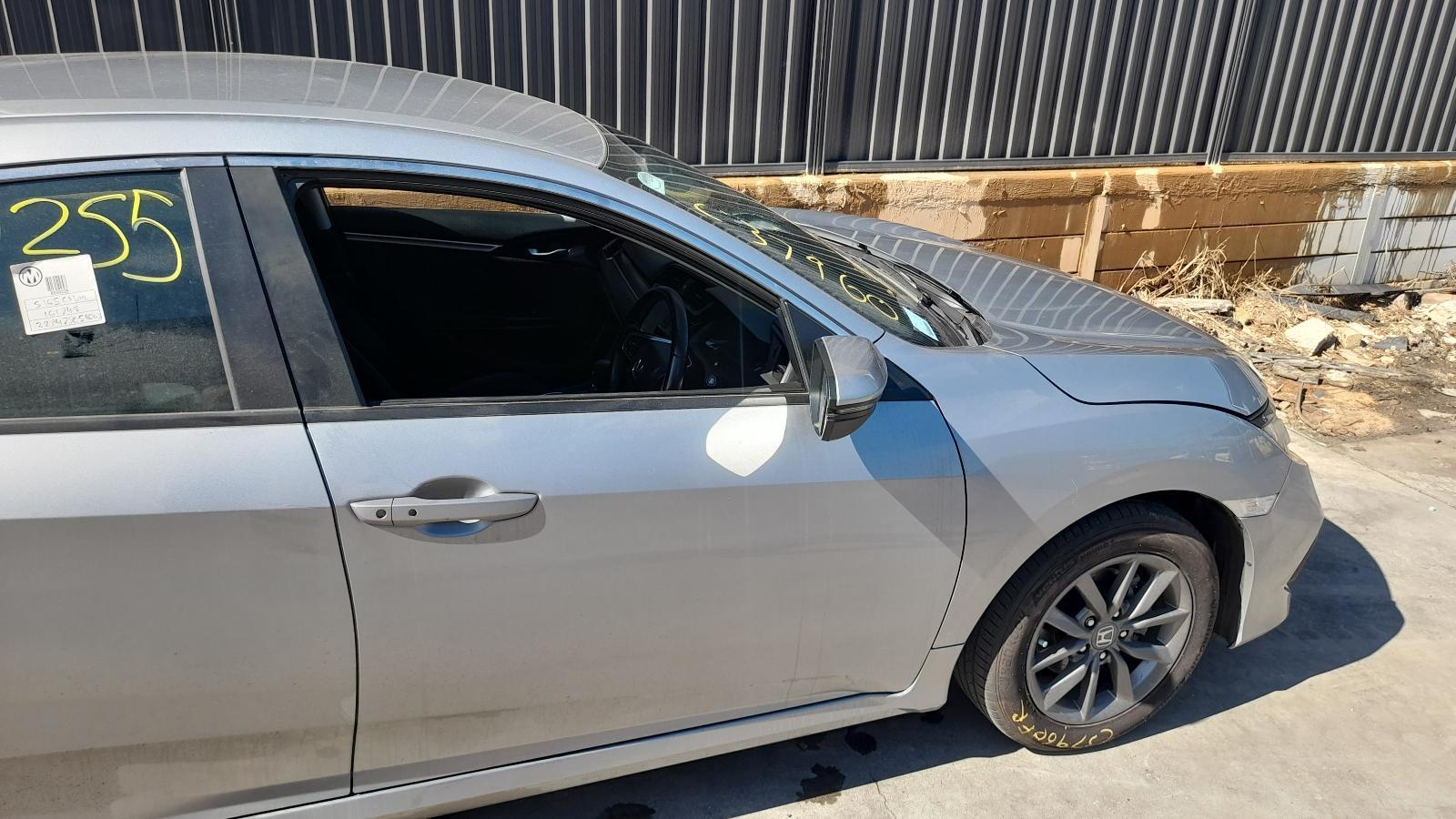 View Auto part Right Front Door Honda Civic 2020