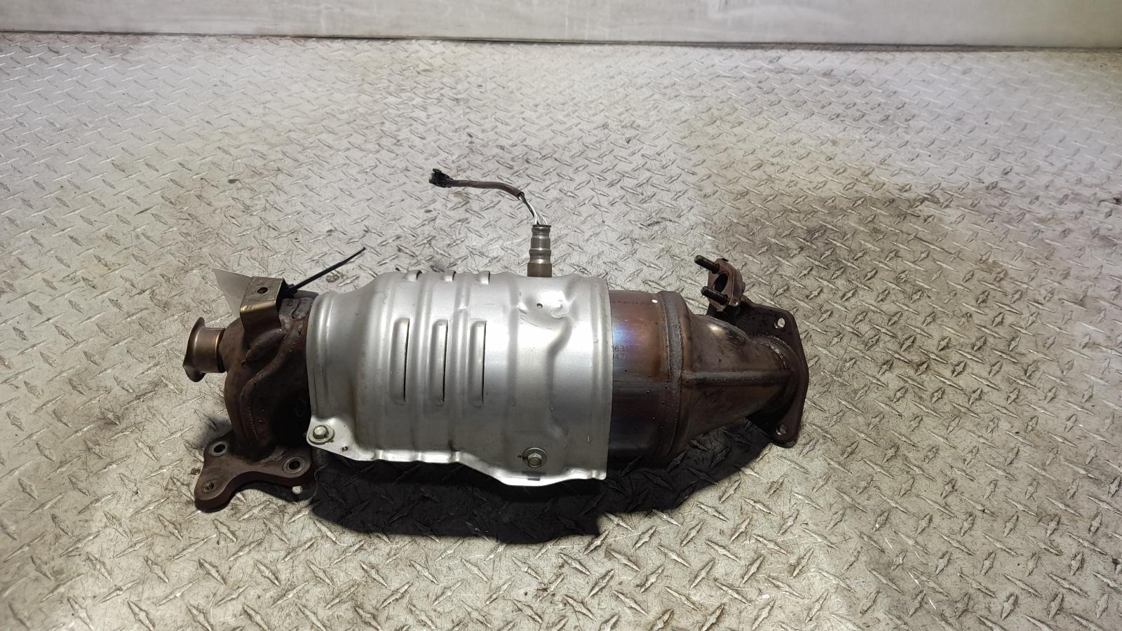 View Auto part Catalytic Converter Honda Hrv 2021