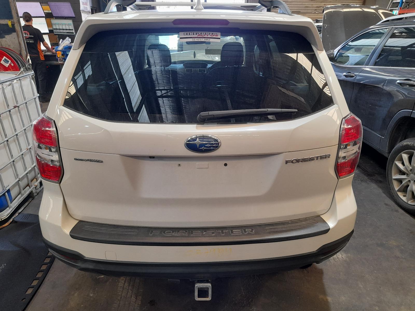 View Auto part Bootlid/Tailgate Subaru Forester 2015