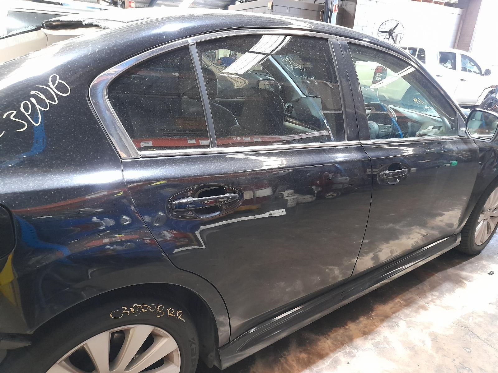 View Auto part Right Rear Door Sliding Subaru Liberty 2011