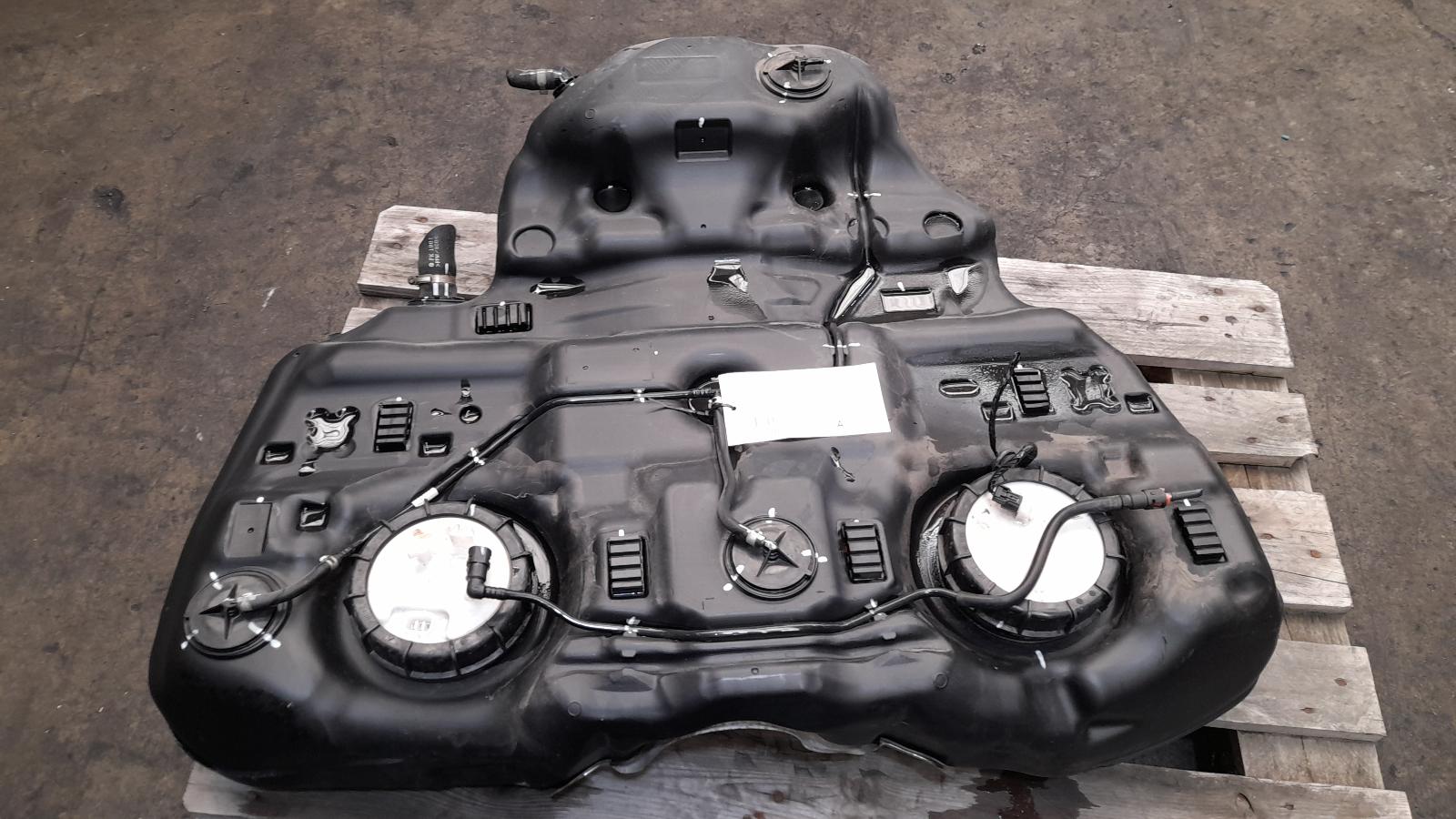 View Auto part Fuel Tank Subaru Liberty 2011