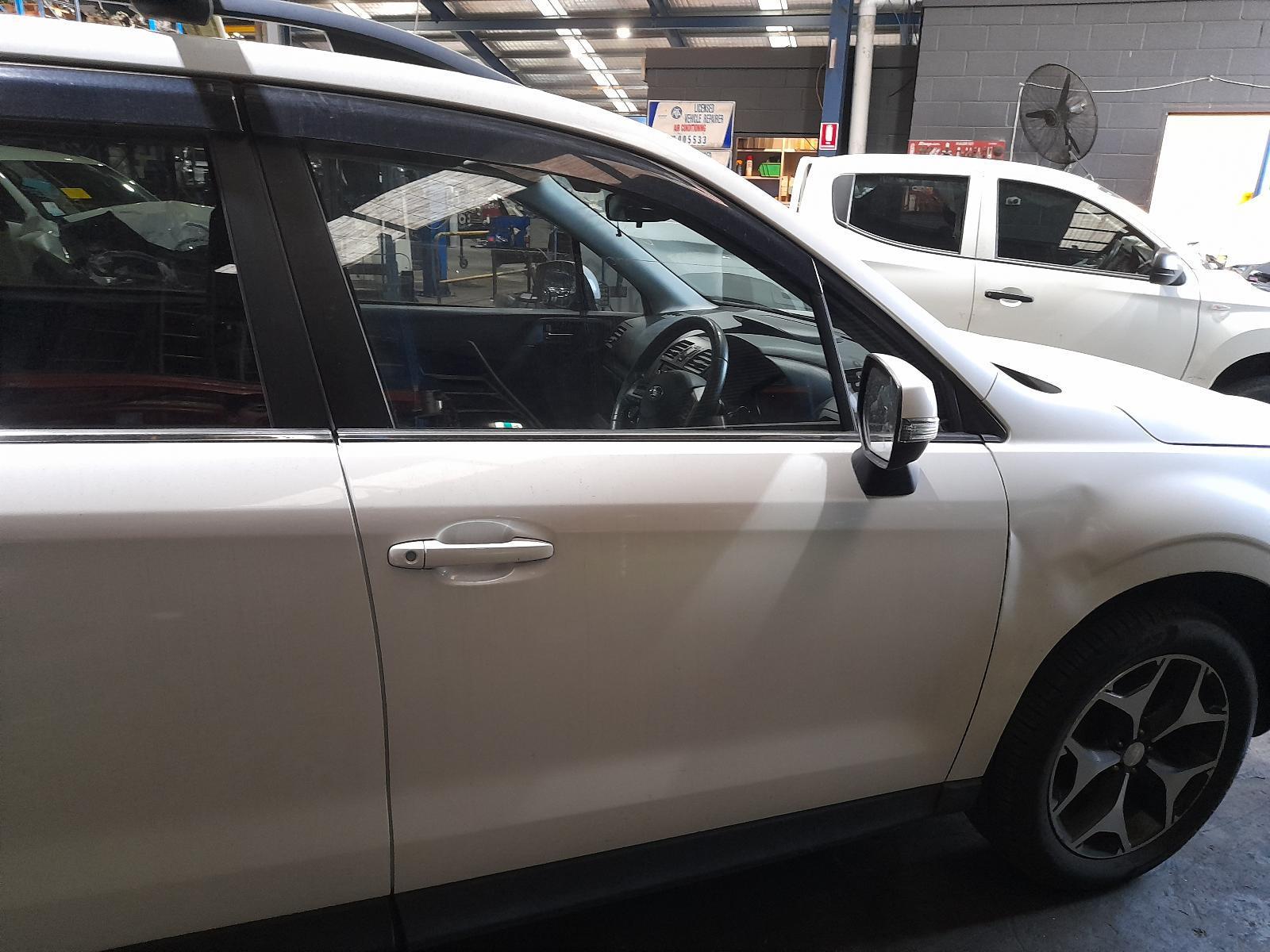 View Auto part Right Front Door Subaru Forester 2013