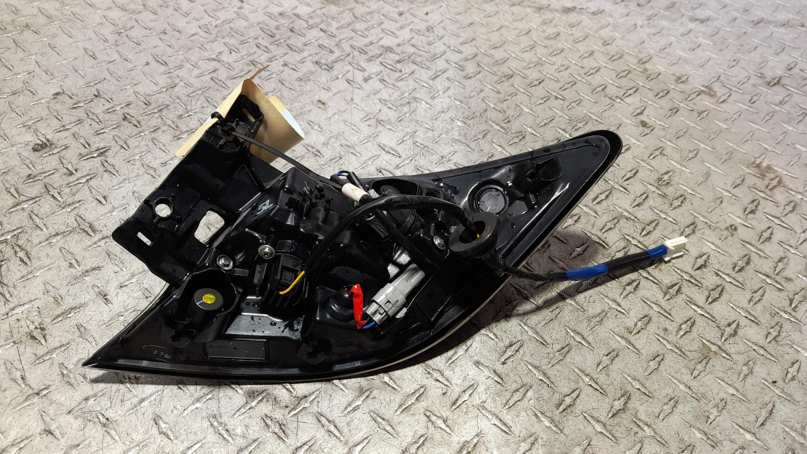 View Auto part Left Taillight Toyota Corolla 2021