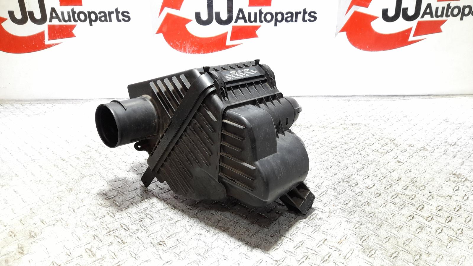 View Auto part Air Cleaner/Box Nissan Navara 2010