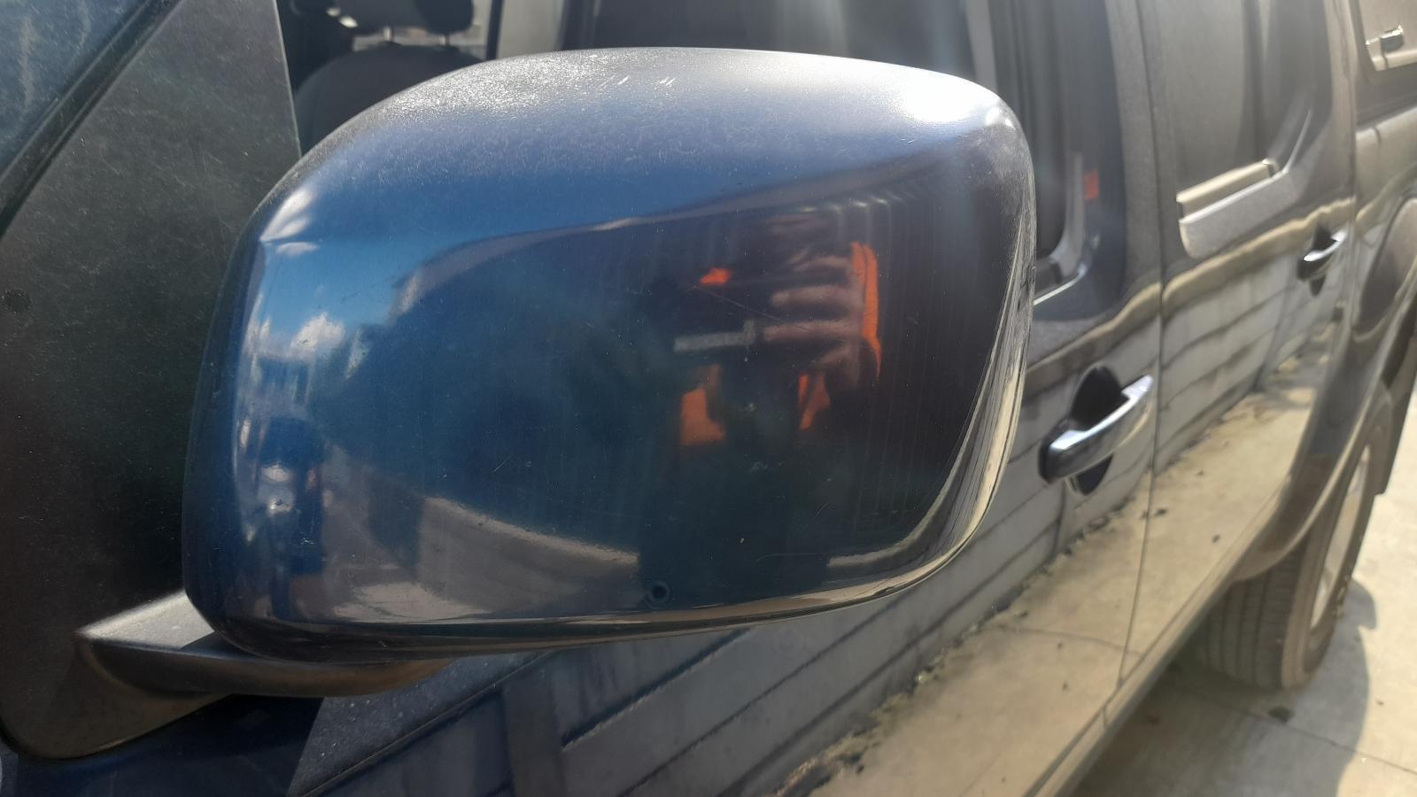 View Auto part Left Door Mirror Nissan Navara 2010