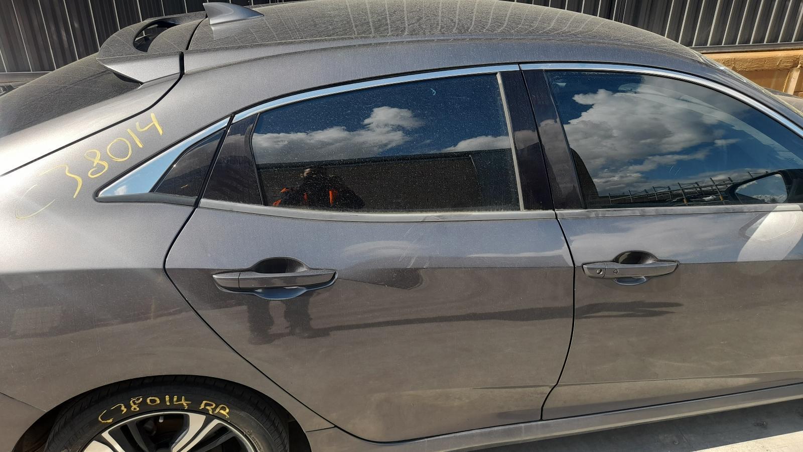 View Auto part Right Rear Door Sliding Honda Civic 2017