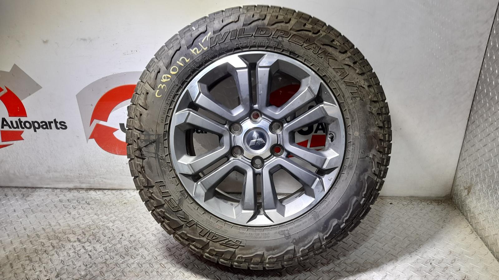 View Auto part Wheel Mag Mitsubishi Triton 2021