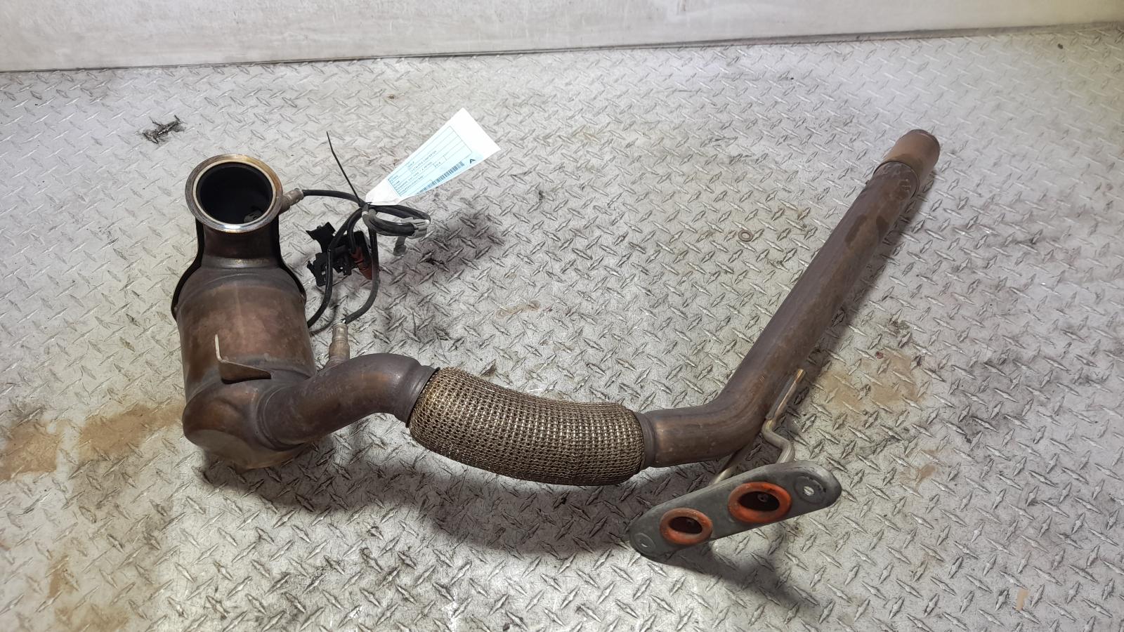 View Auto part Catalytic Converter Volkswagen Golf 2018