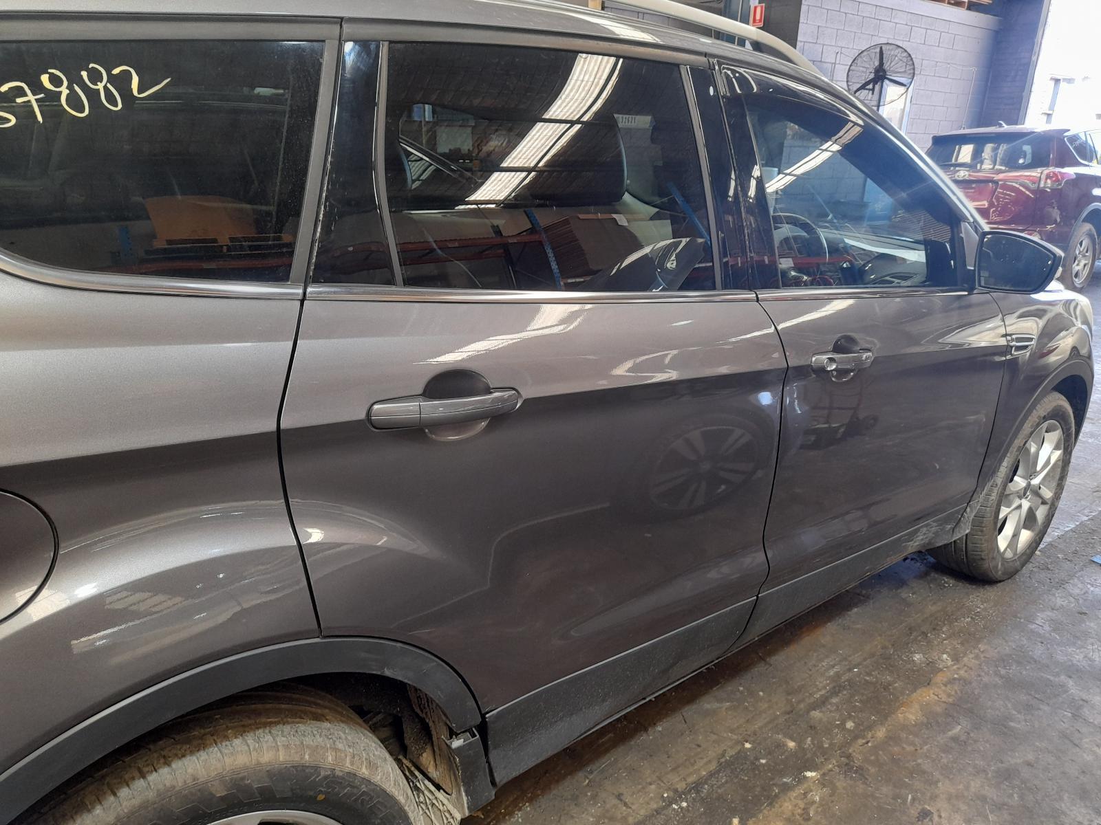 View Auto part Right Rear Door Sliding Ford Kuga 2013