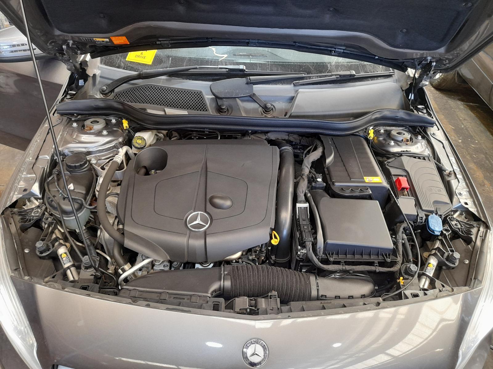 View Auto part Engine Mercedes A Class 2013