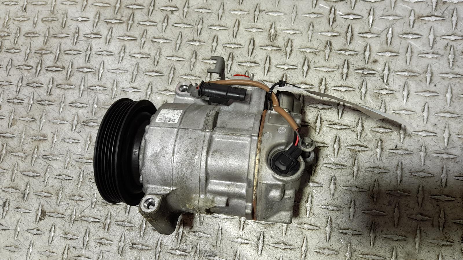 View Auto part A/C Compressor Mercedes A Class 2013