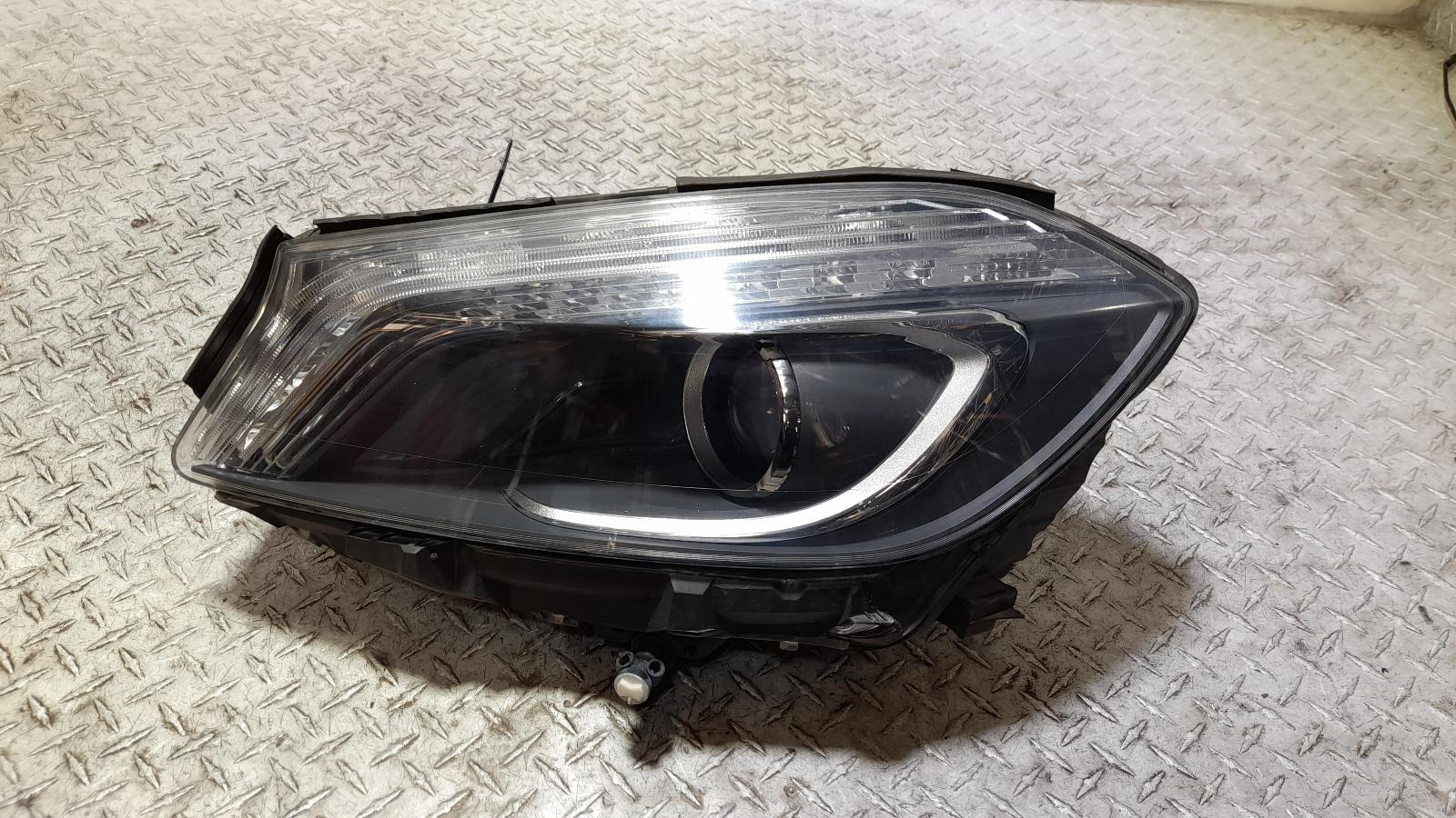 View Auto part Left Headlamp Mercedes A Class 2013
