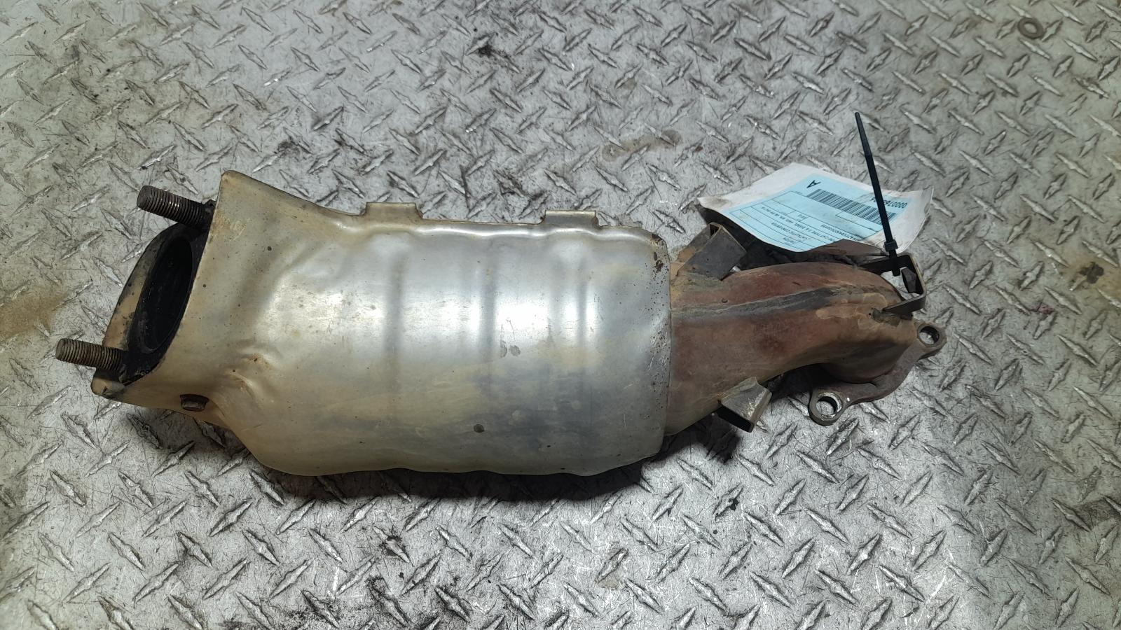View Auto part Catalytic Converter Mitsubishi Triton 2013
