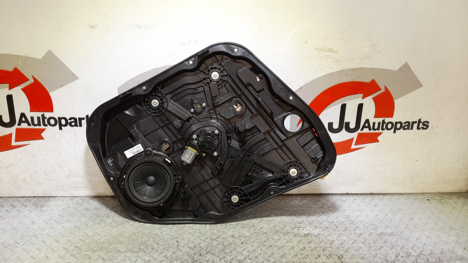 View Auto part Left Front Window Reg/Motor Hyundai Tucson 2016