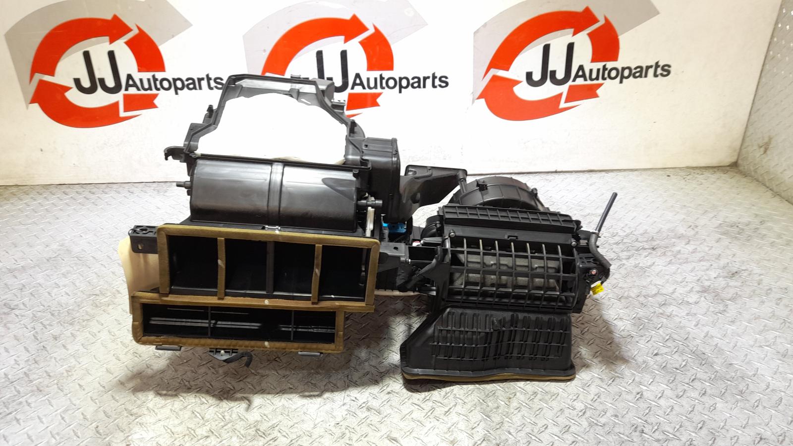 View Auto part Heater Core/Box Hyundai Tucson 2016