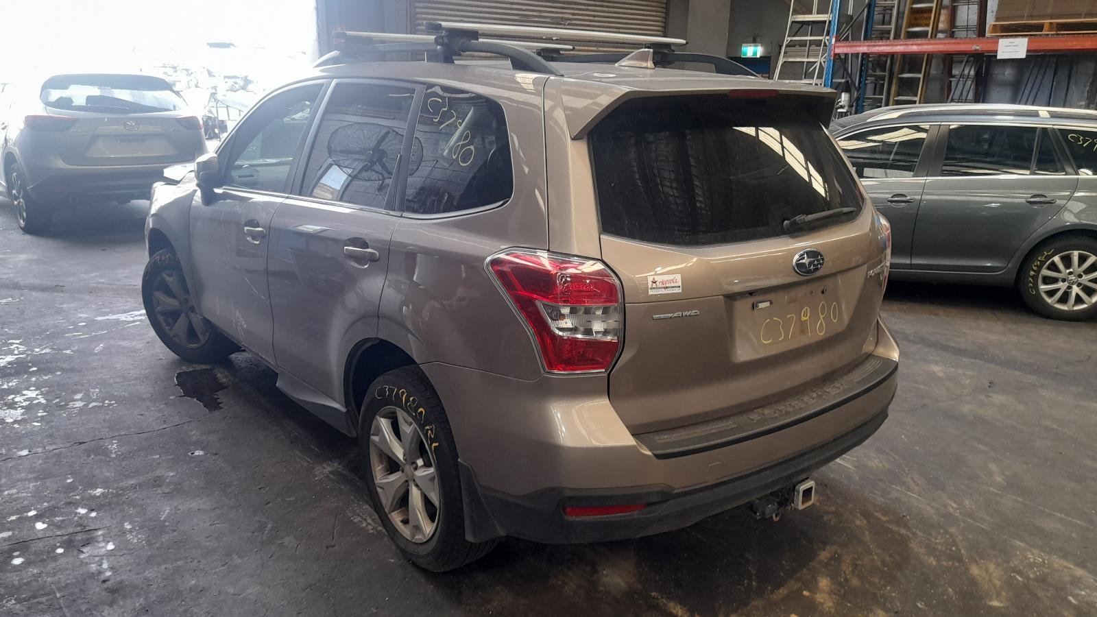 View Auto part Trans/Gearbox Subaru Forester 2015