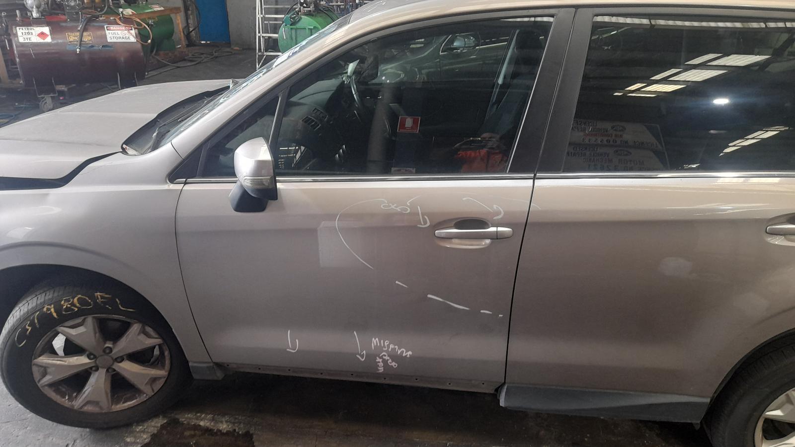View Auto part Left Front Door Window Subaru Forester 2015