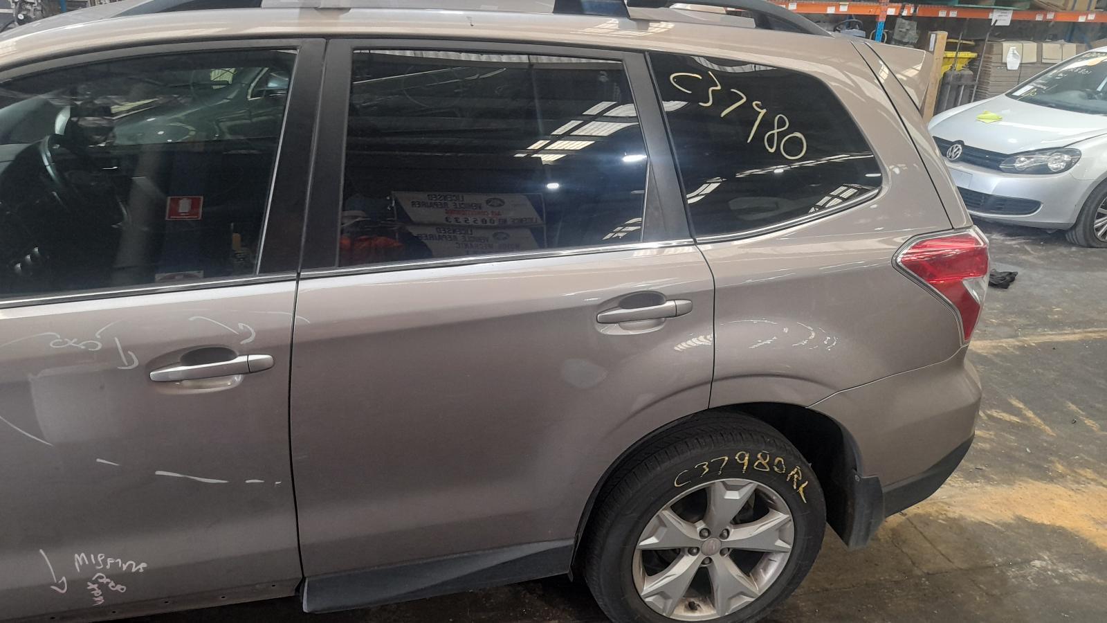 View Auto part Left Rear Door/Sliding Subaru Forester 2015