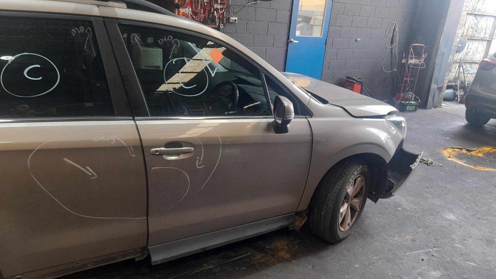 View Auto part Right Front Door Window Subaru Forester 2015
