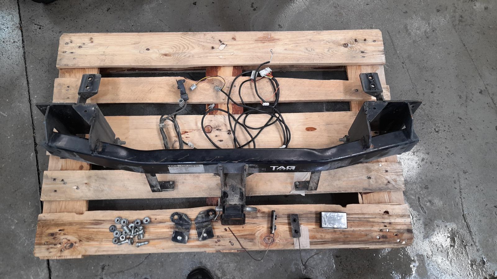 View Auto part Towbar Mazda Cx5 2014