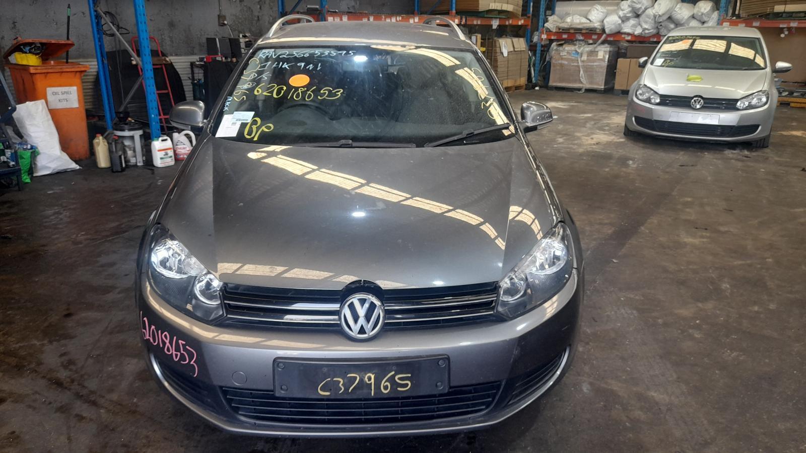 View Auto part Trans/Gearbox Volkswagen Golf 2011