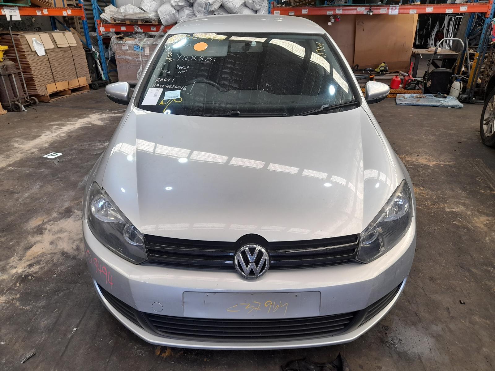 View Auto part Bonnet Volkswagen Golf 2011