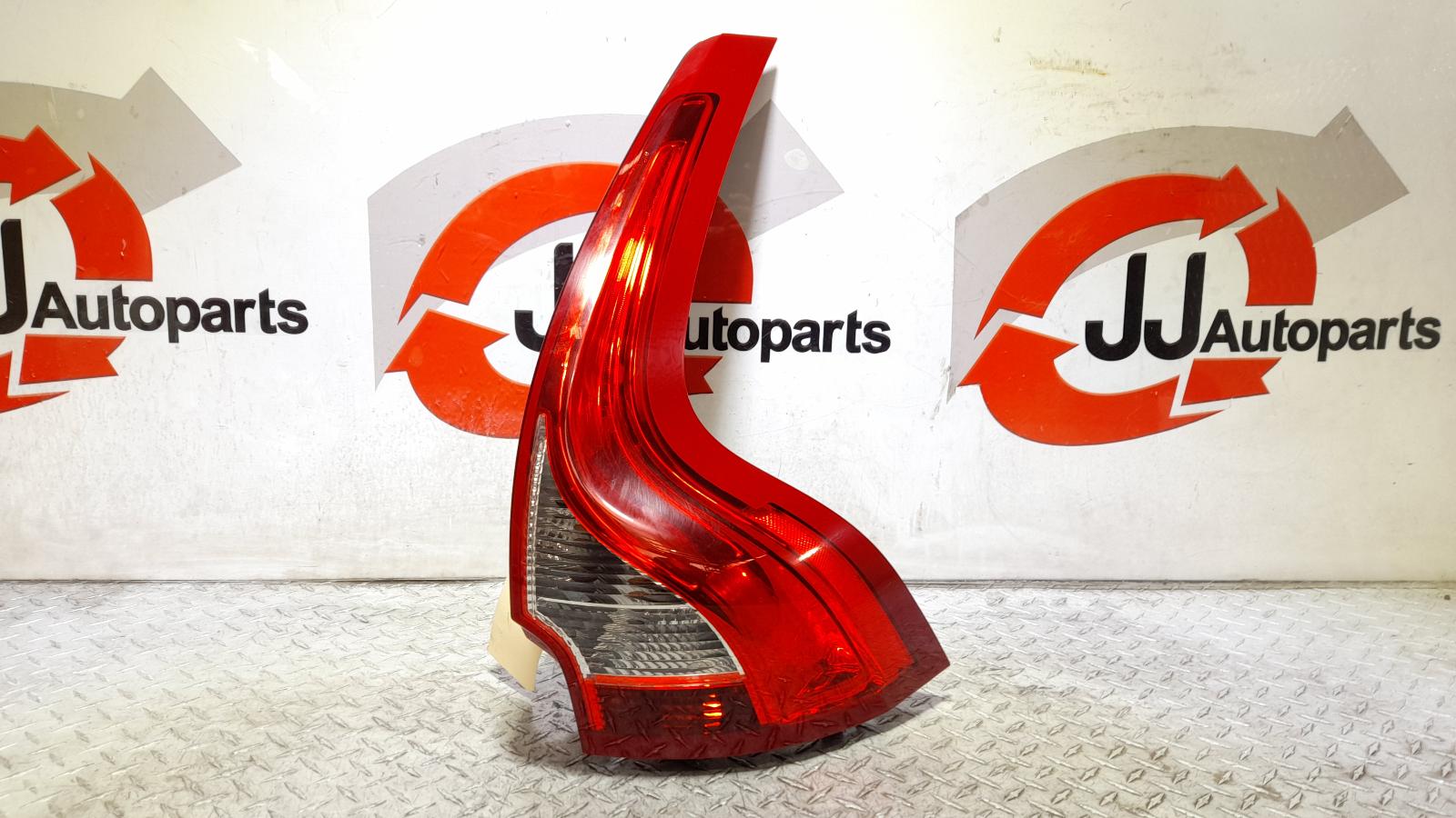 View Auto part Right Taillight Volvo Xc60 2015