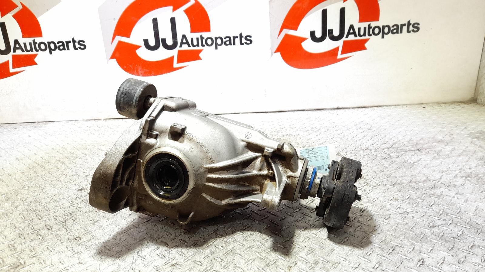 View Auto part Differential Centre Bmw 5 Series 2013