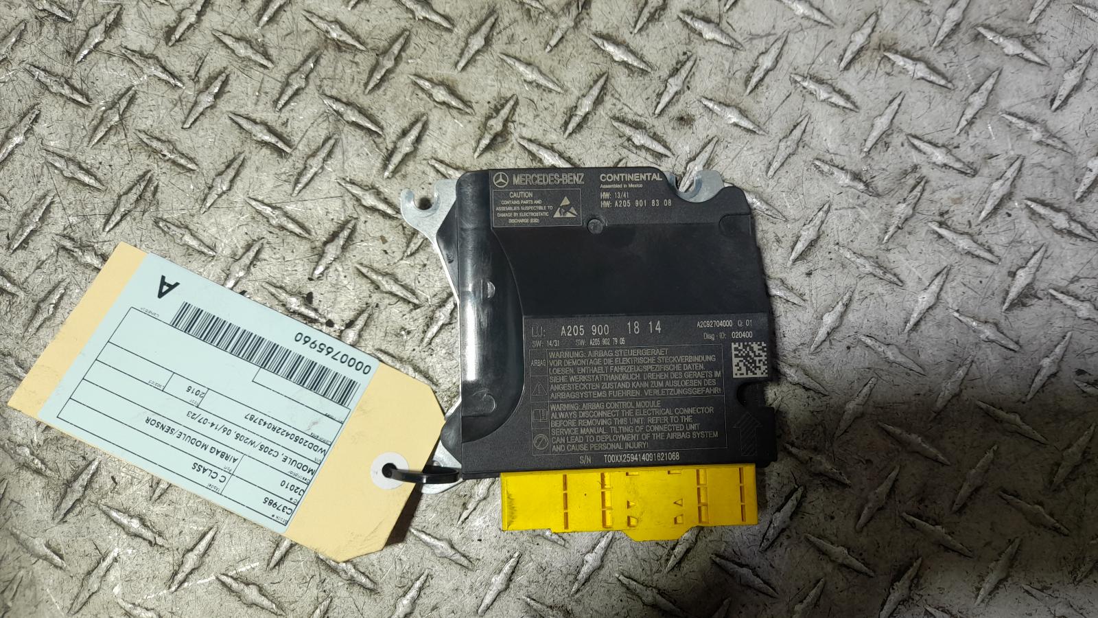 View Auto part Airbag Module/Sensor Mercedes C Class 2015