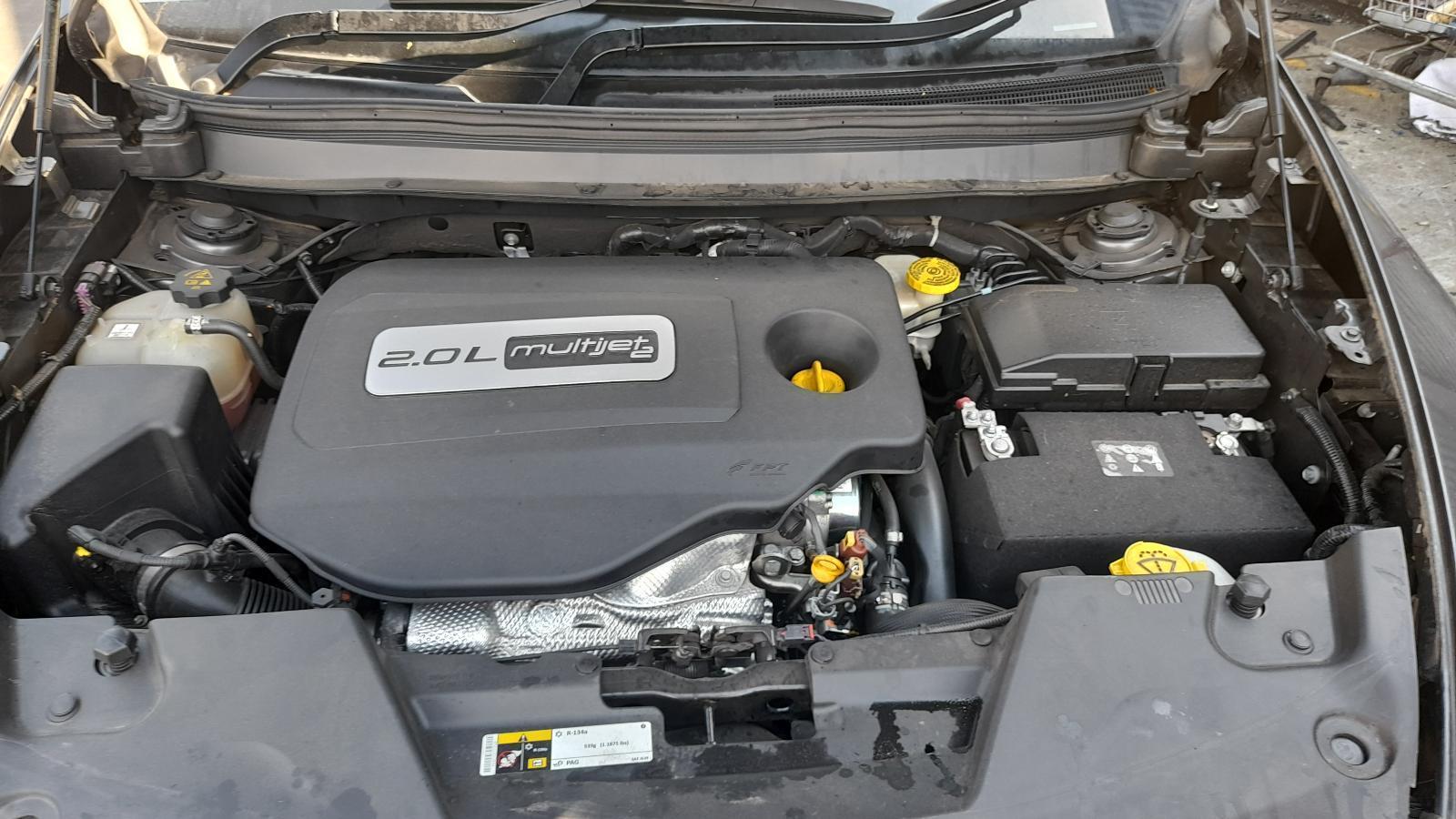 View Auto part Engine Jeep Cherokee 2014