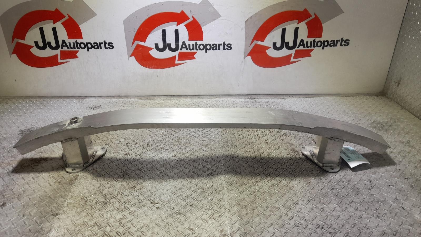 View Auto part R/Bar Bracket/Reinfo Jeep Cherokee 2014