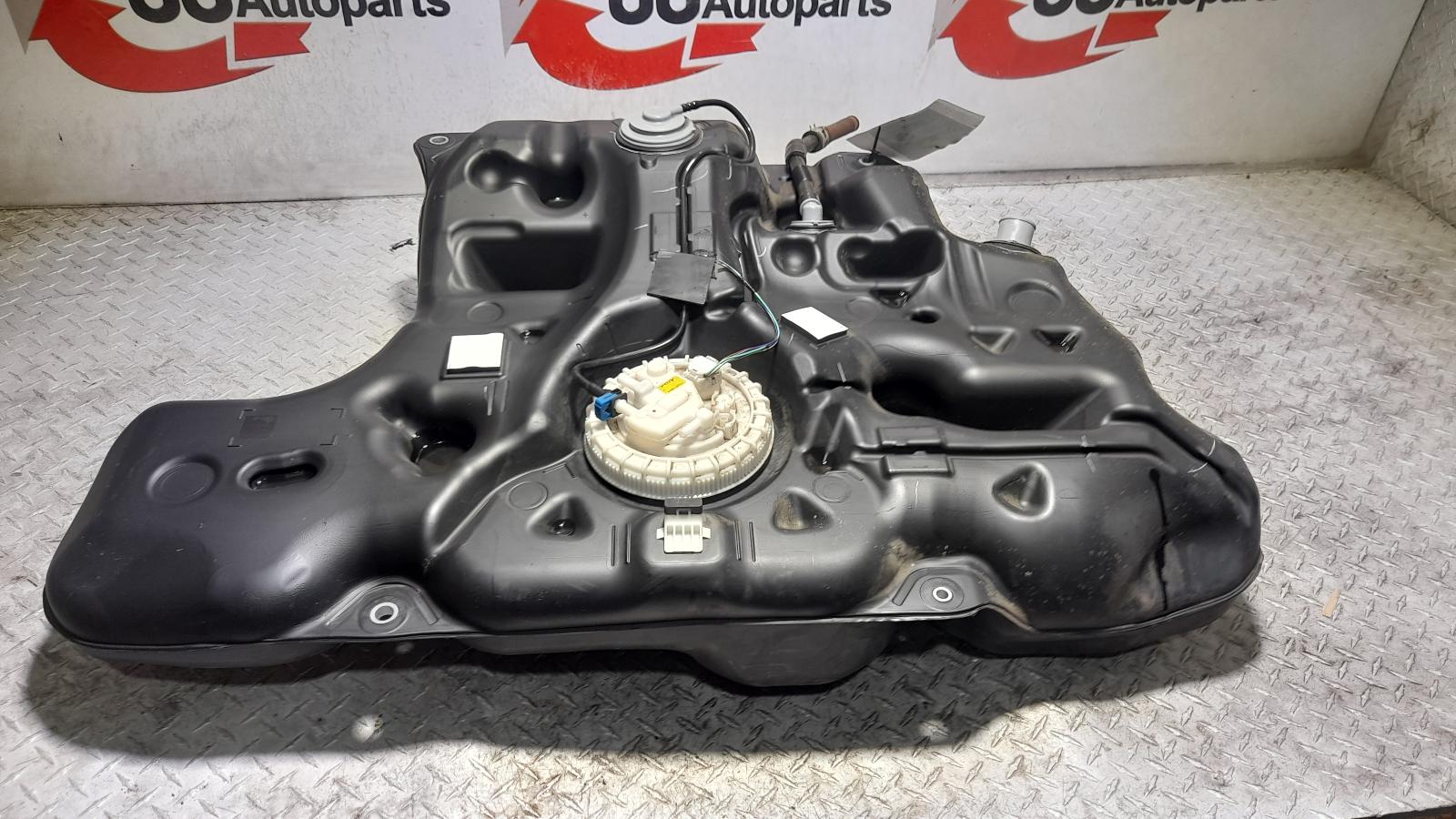 View Auto part Fuel Tank Toyota Corolla 2017