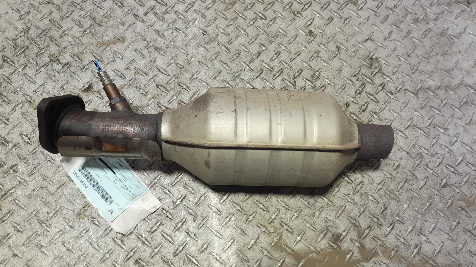 View Auto part Catalytic Converter Mitsubishi Lancer 2017