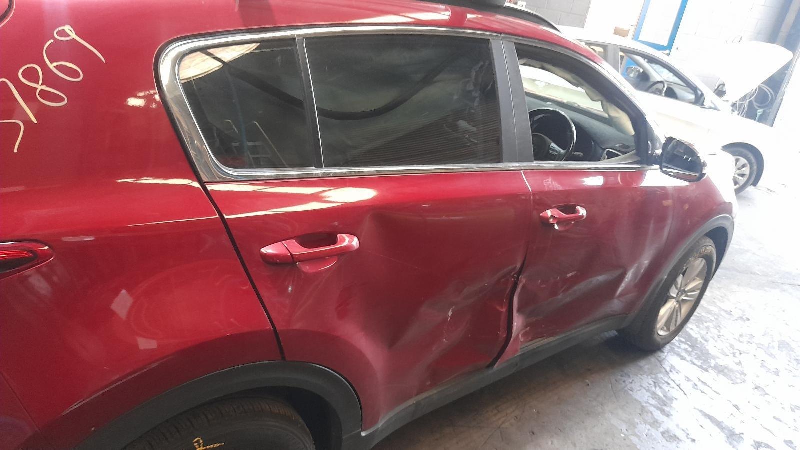 View Auto part Right Rear Door Window Kia Sportage 2017