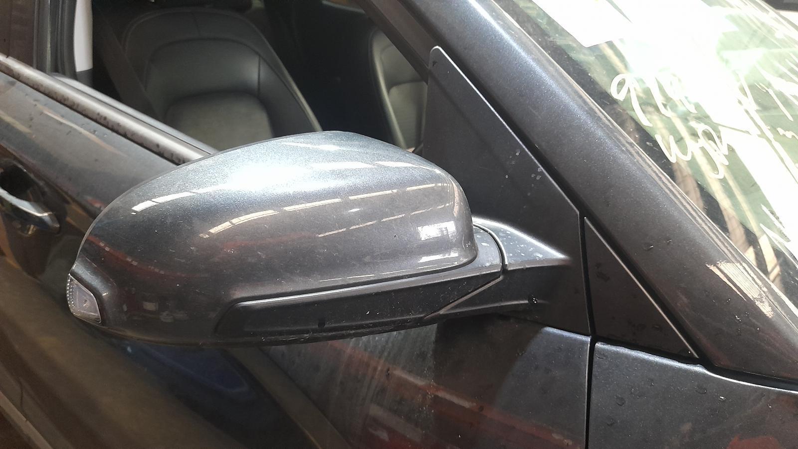 View Auto part Right Door Mirror Hyundai Kona 2019