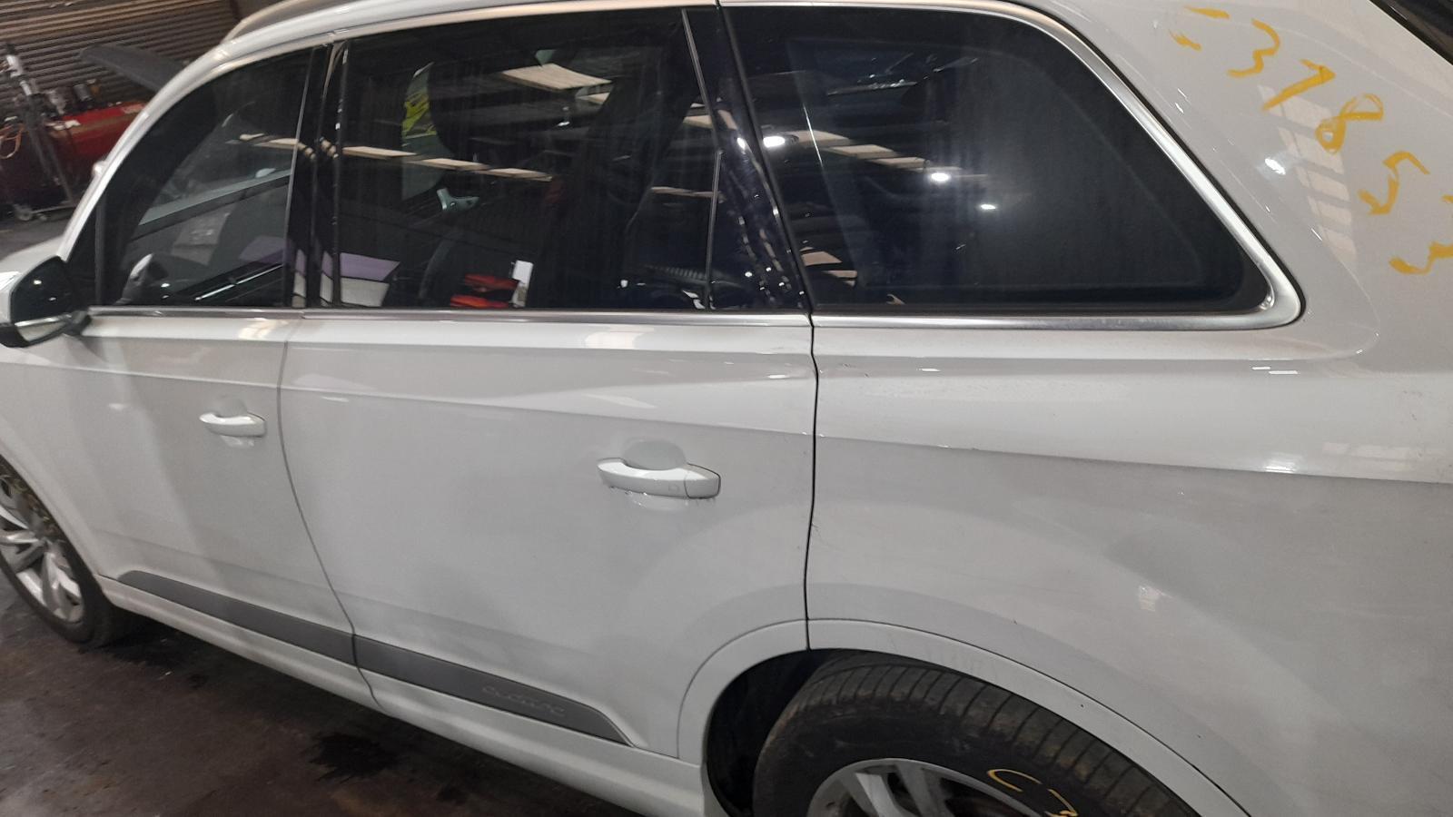 View Auto part Left Rear Door/Sliding Audi Q7 2015