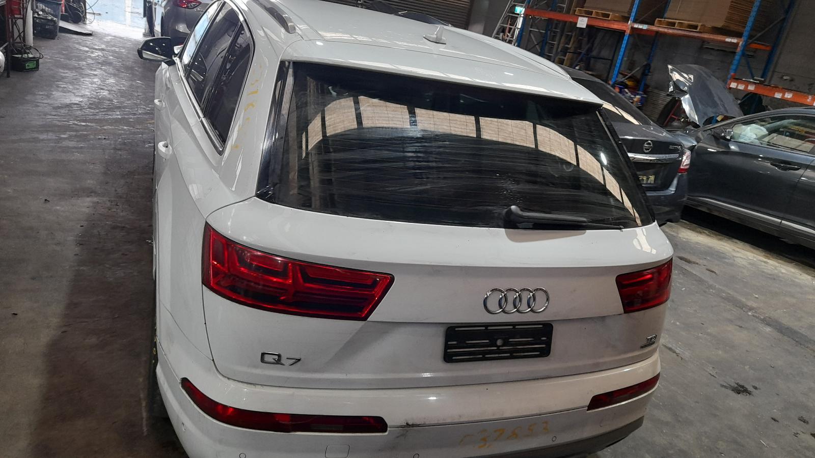 View Auto part Bootlid/Tailgate Audi Q7 2015