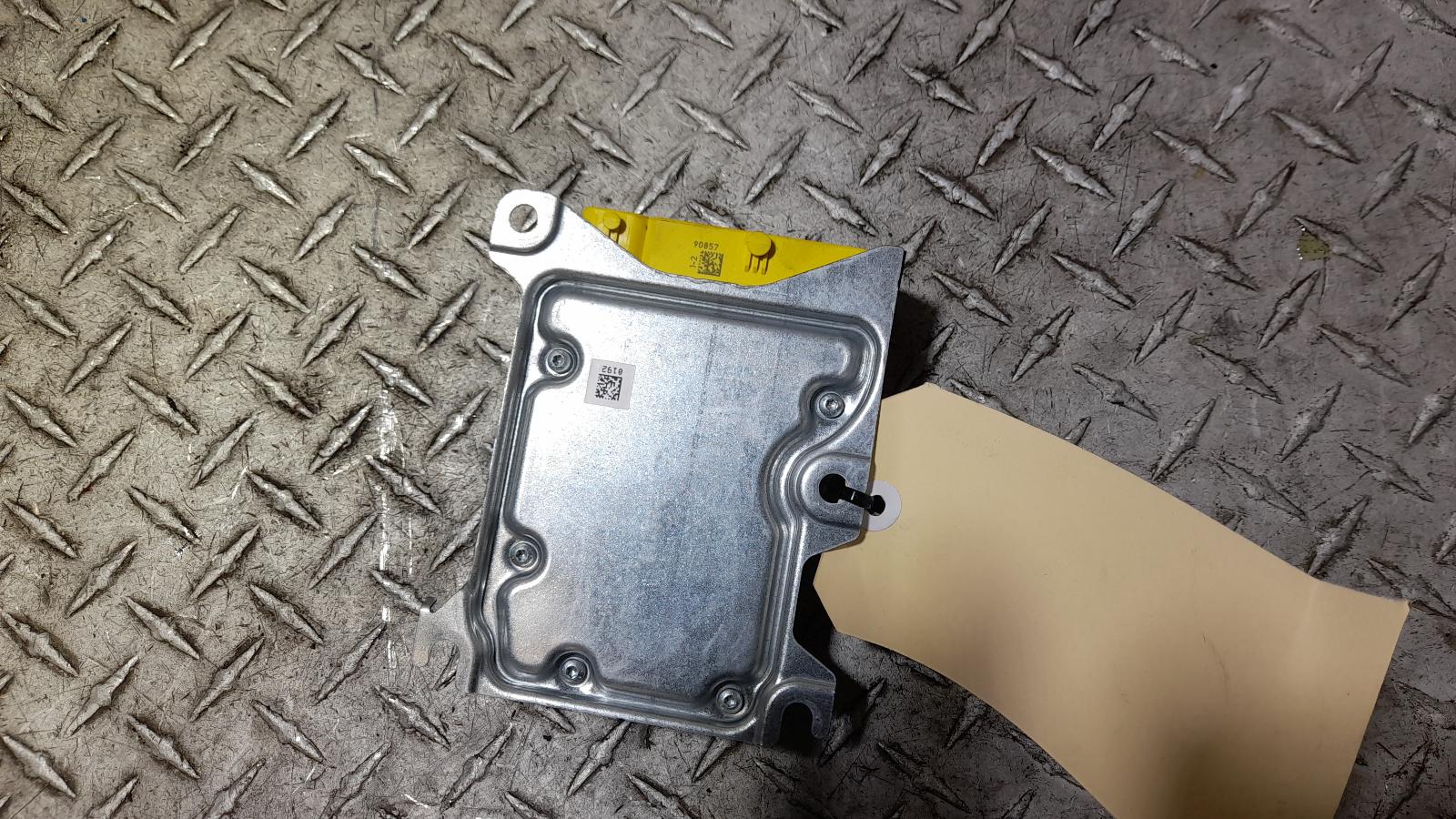 View Auto part Airbag Module/Sensor Audi Q7 2015