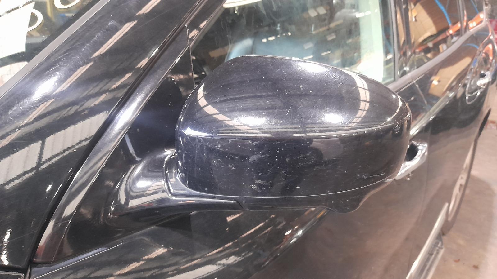 View Auto part Left Door Mirror Nissan Pathfinder 2014