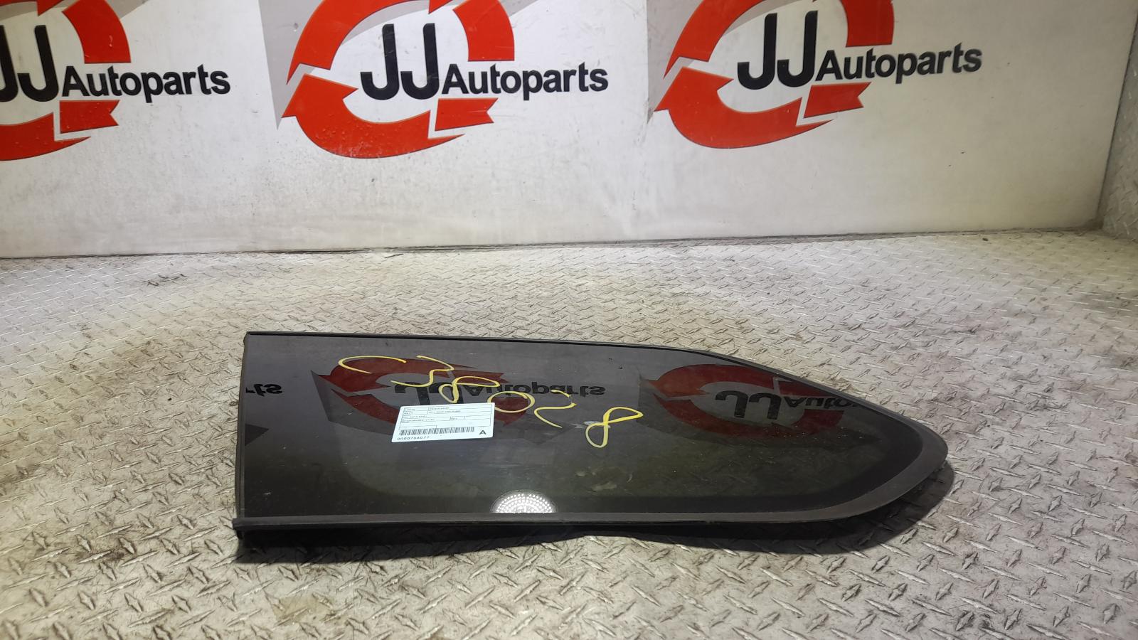 View Auto part Left Rear Side Glass Nissan Pathfinder 2014