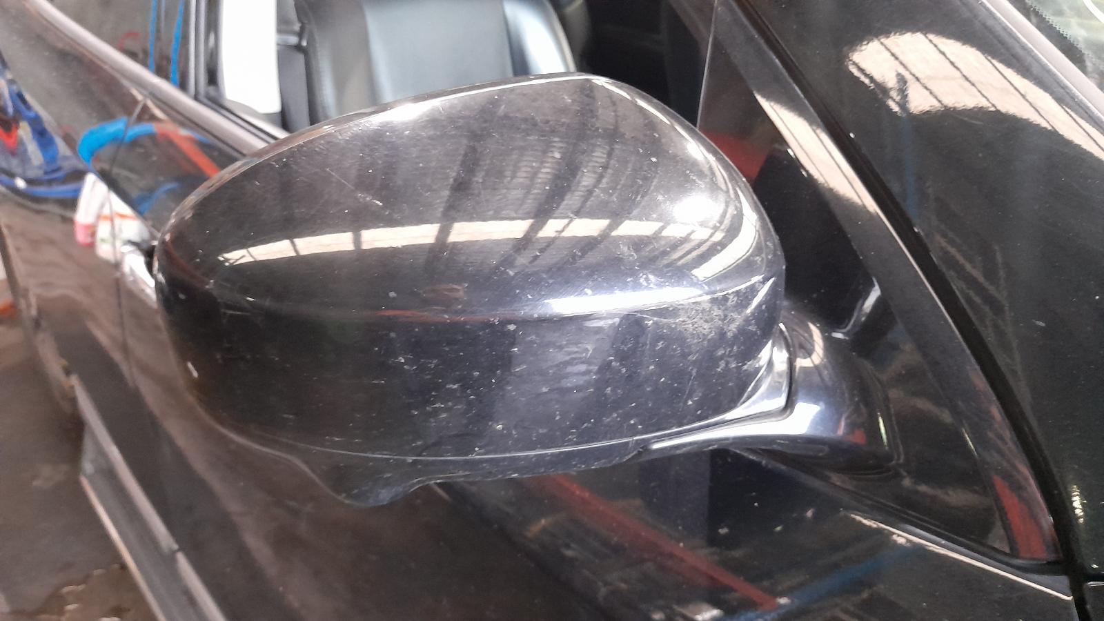 View Auto part Right Door Mirror Nissan Pathfinder 2014