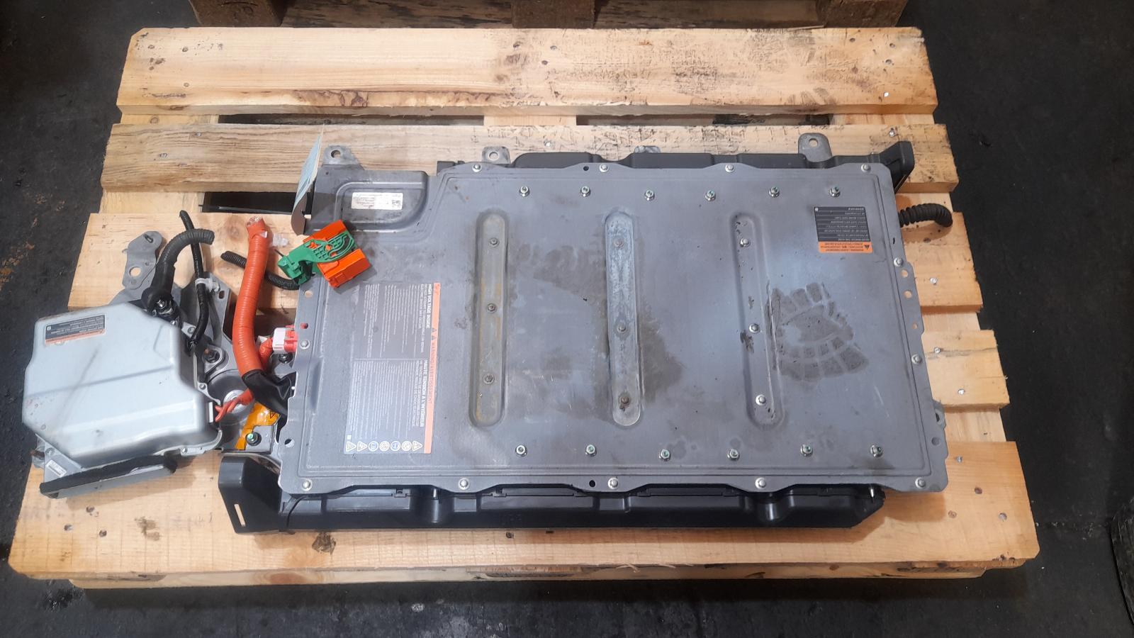 View Auto part High Voltage Battery Nissan Pathfinder 2014